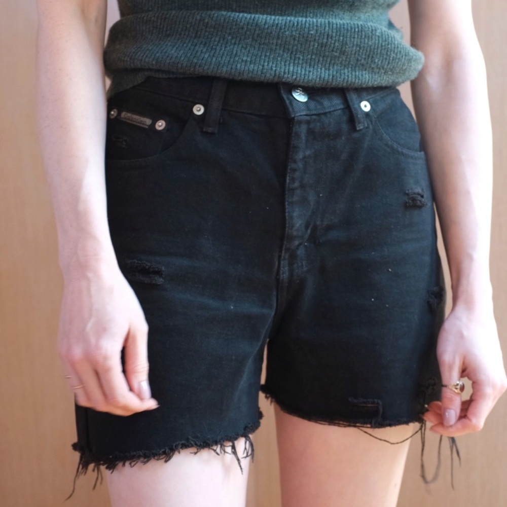 CALVIN KLEIN VINTAGE DISTRESSED DENIM SHORTS